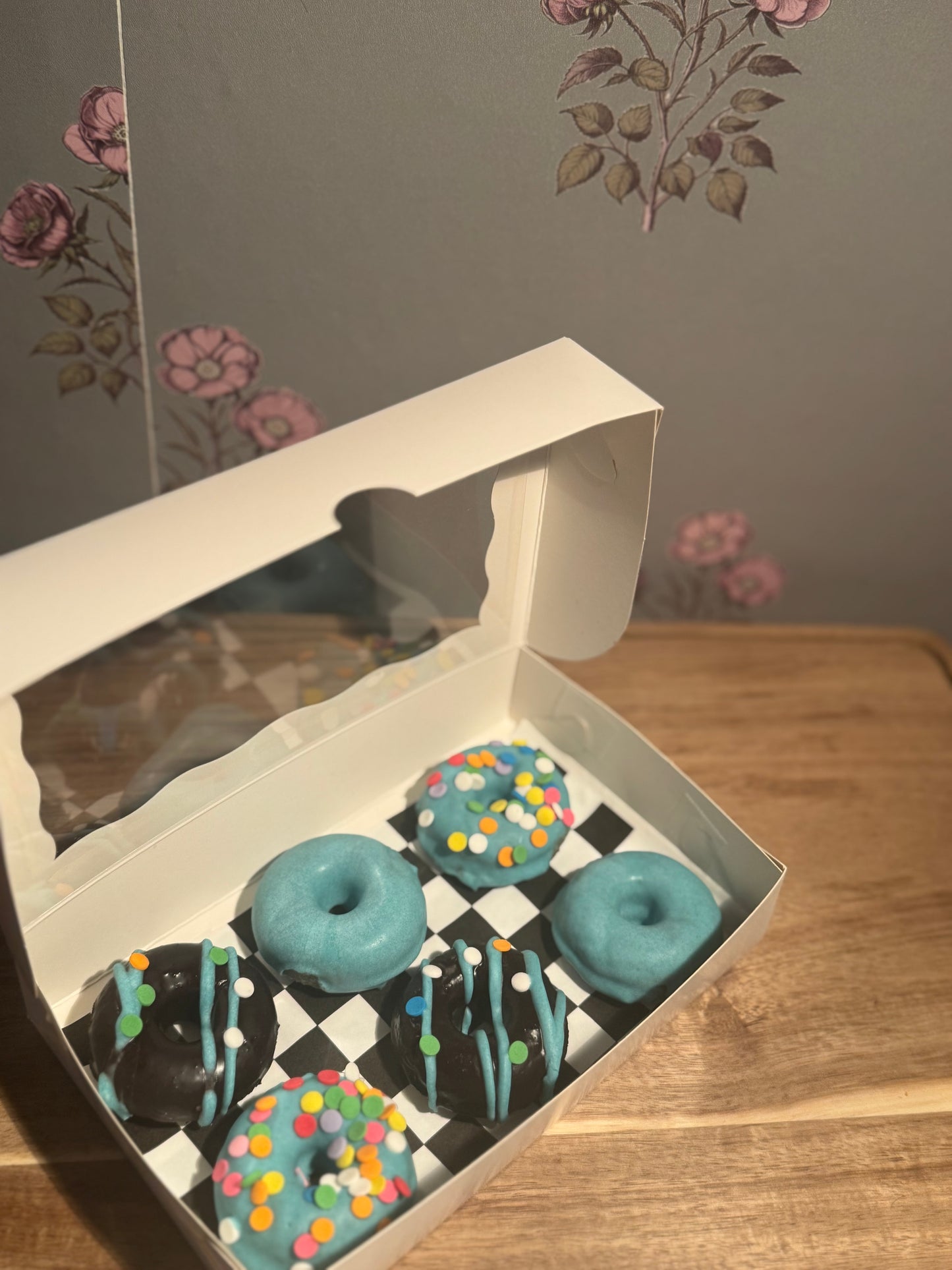 Mini Donut Gift Box